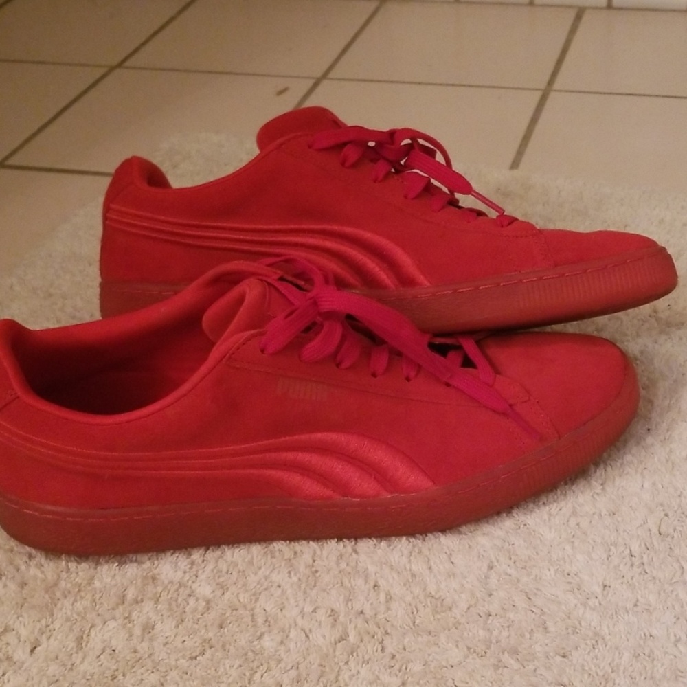 Puma Tennis Shoes Gem